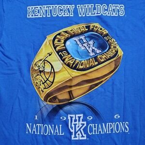 Vintage 90's UK Kentucky Wildcats 1996 Ring NCAA Champions T-Shirt Large